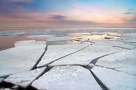 9 Sept 26 - Bellot Strait