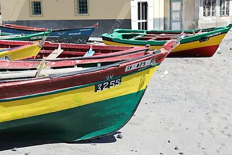 29 Nov 25 - Mindelo