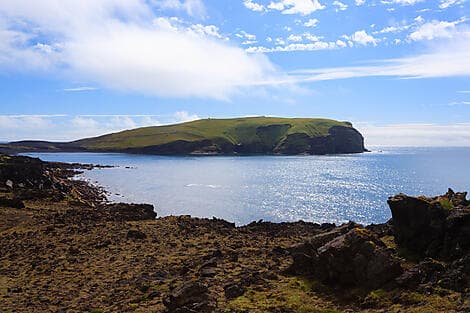 28 July 26 - Sailing around Surtsey Island