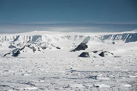 9 Mar 26 - Sailing on the Weddell Sea