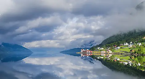 24 Aug 27 - Nordfjordeid