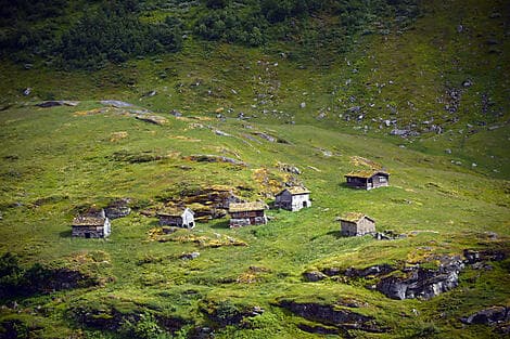 25 Aug 27 - Hellesylt
