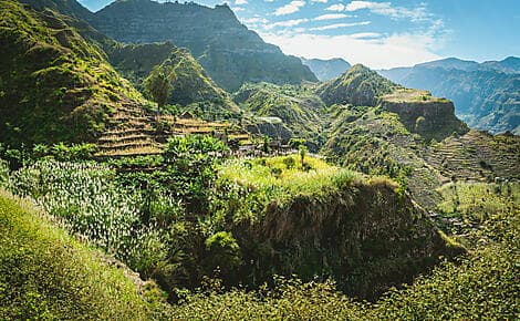 22 Nov 25 > 23 Nov 25 - Mindelo