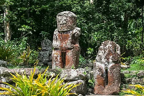 2 Feb 27 - Puama'u, Hiva Oa Island