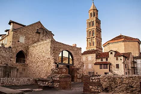 7 June 26 - Split