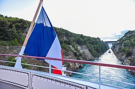 7 Apr 26 - Crossing the Corinth Canal