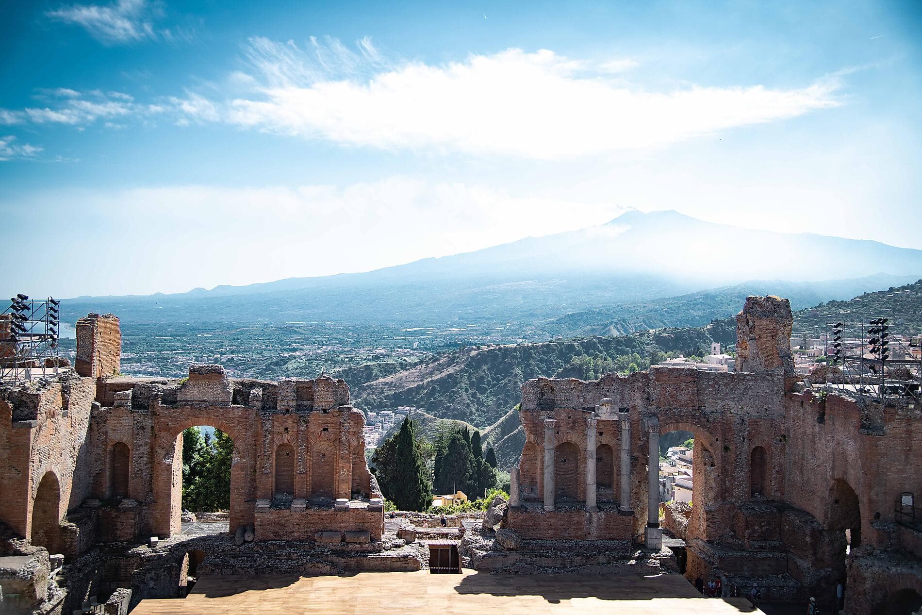 Under Sail from Sicily to the Greek Islands 