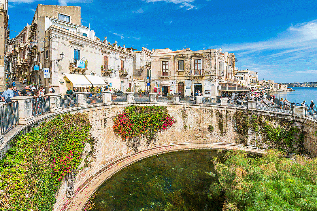 Ancient Wonders and Culinary Delights: Cruising Southern Italy and Sicily – with Smithsonian Journeys