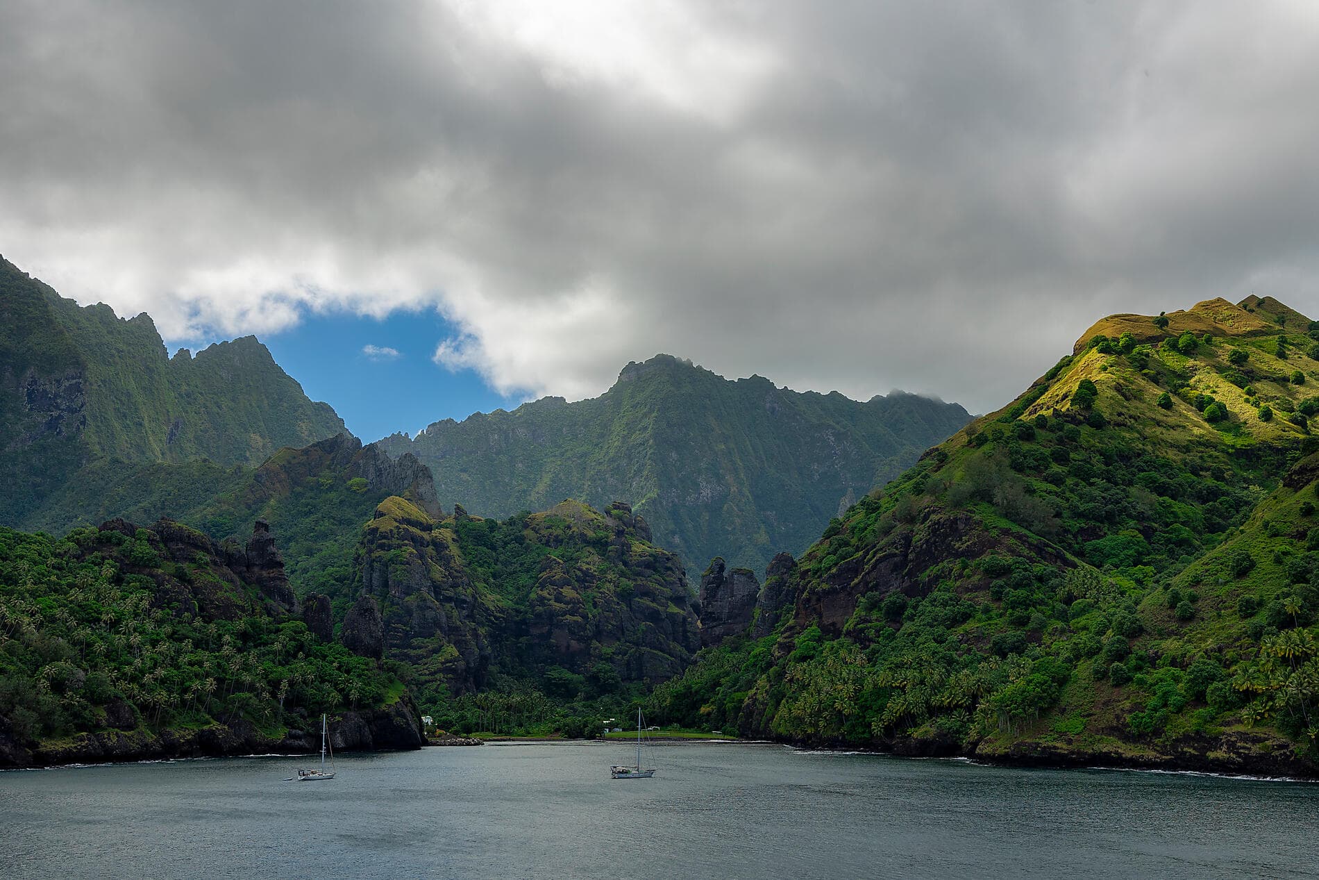 Marquesas, The Tuamotus & Society Islands