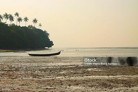 8 June 27 - Enggano Island