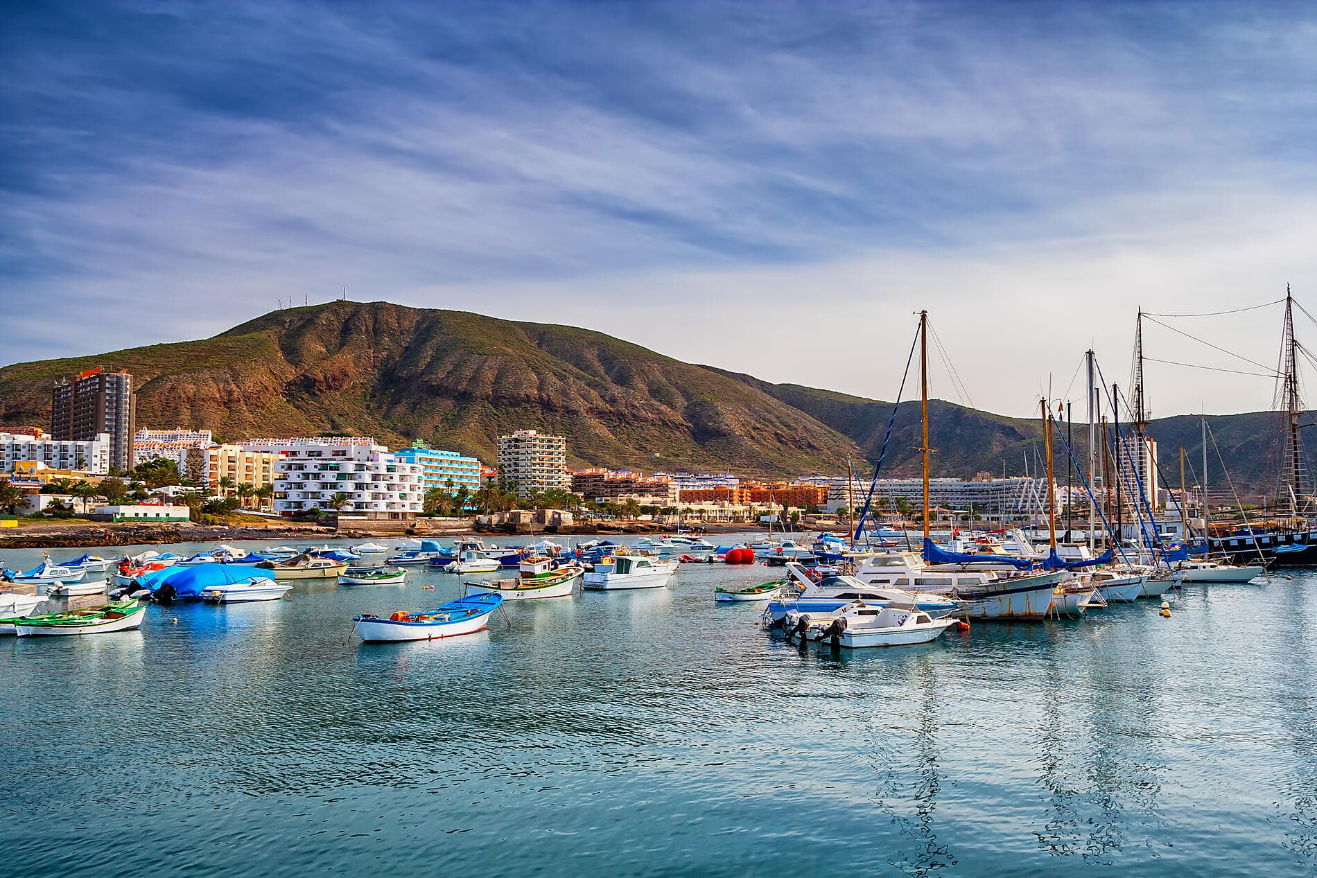 Volcanic landscapes from Cape Verde to Canary Islands 