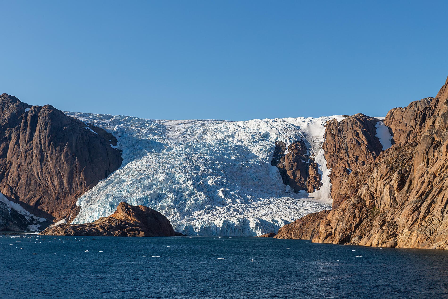 Expedition from Greenland to Canada 