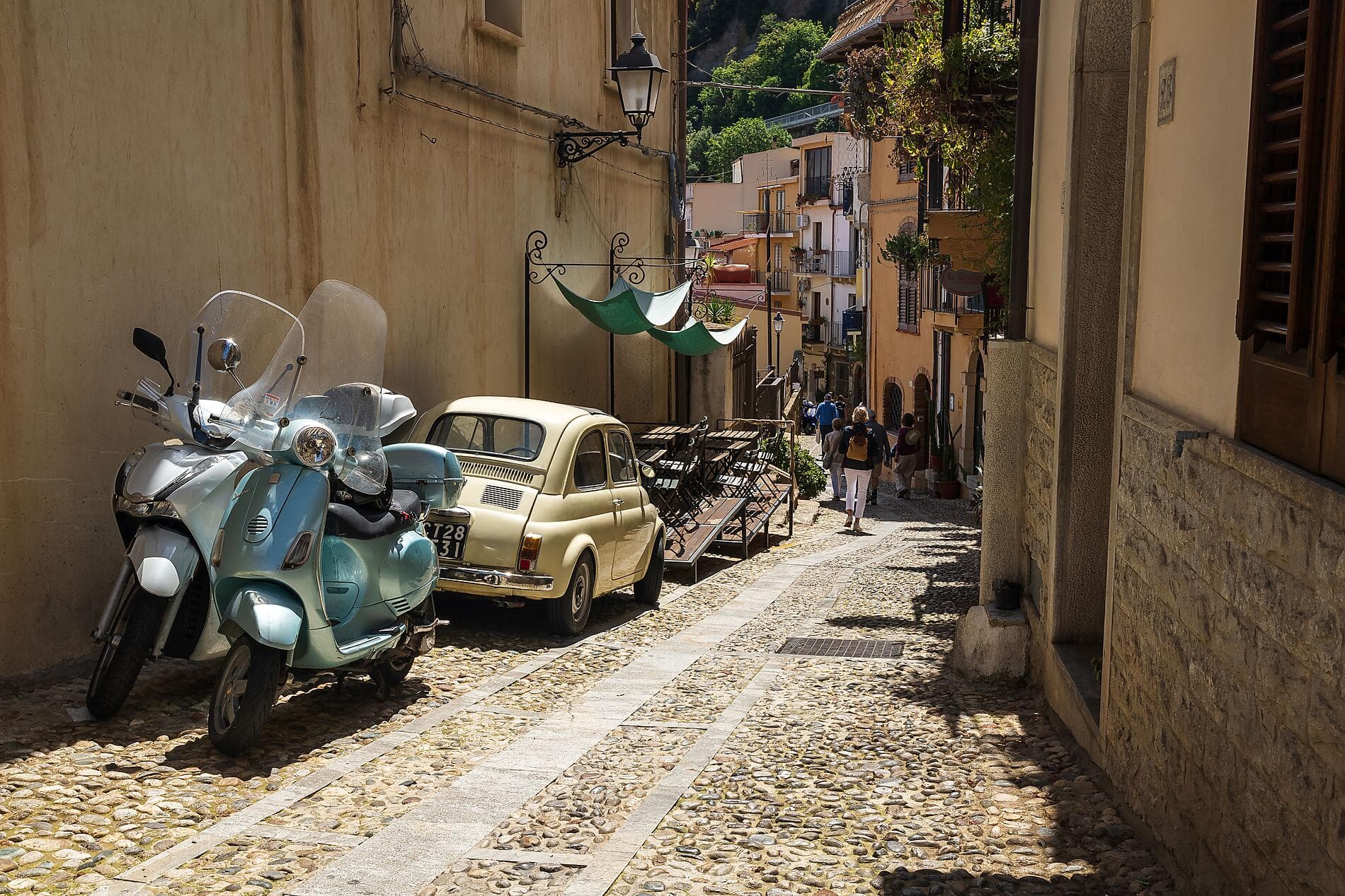 Sicilian interlude 