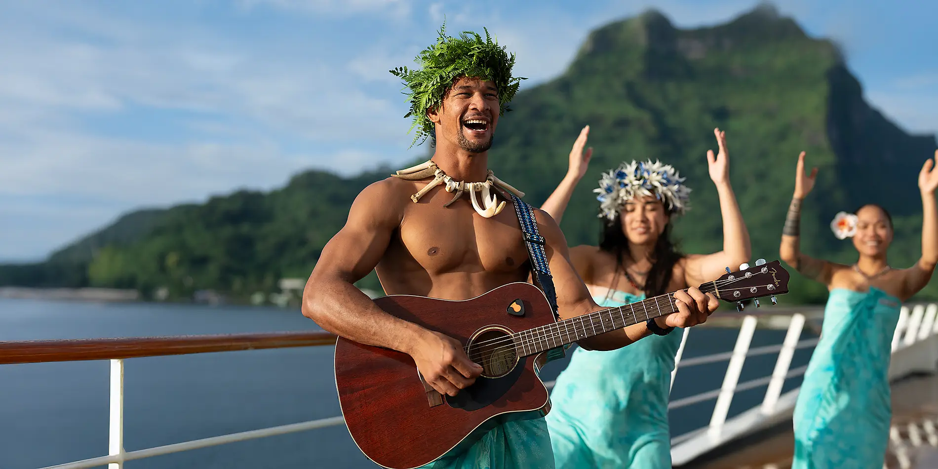 Society Islands & The Tuamotus 