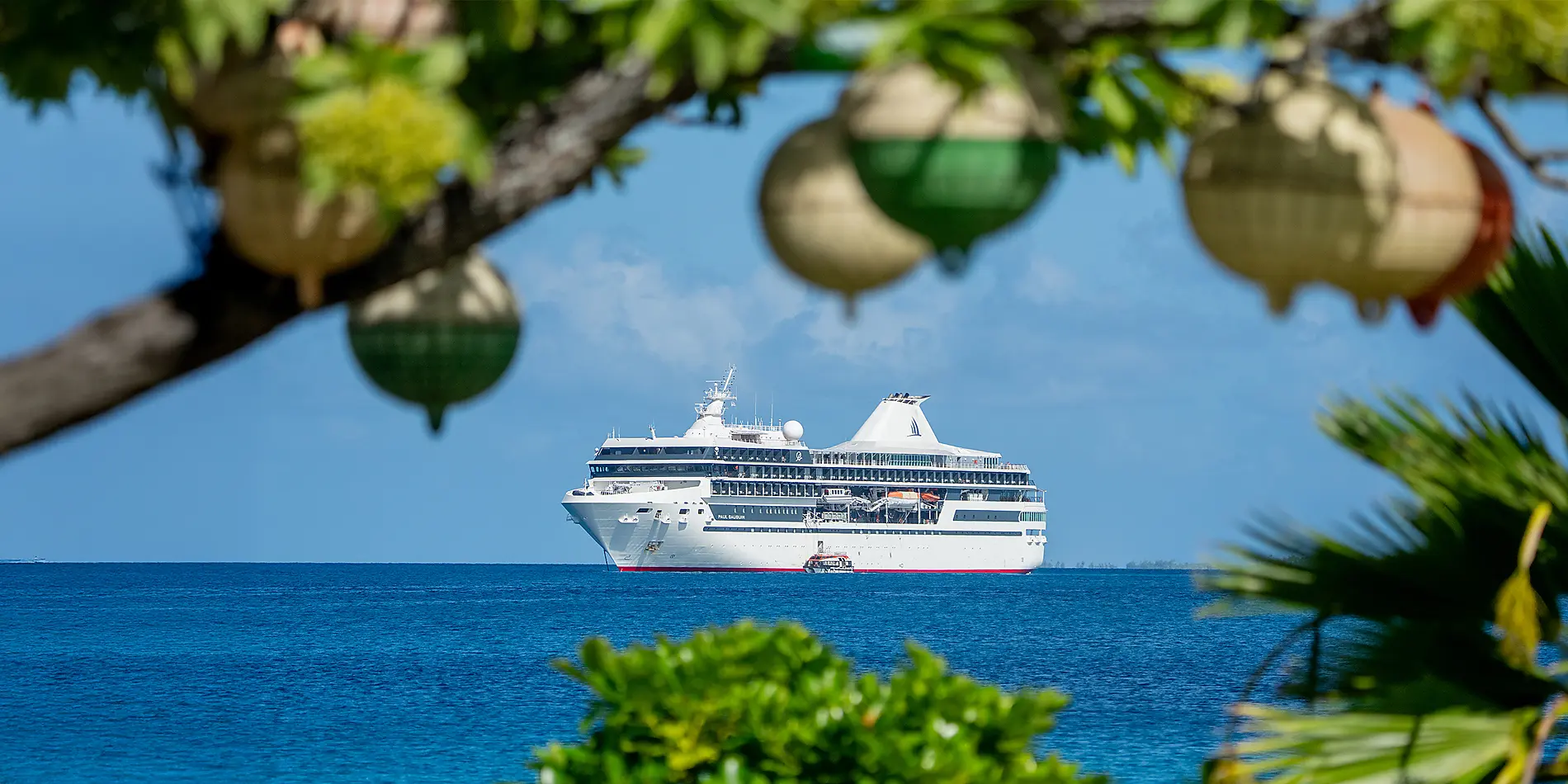 Society Islands & The Tuamotus 