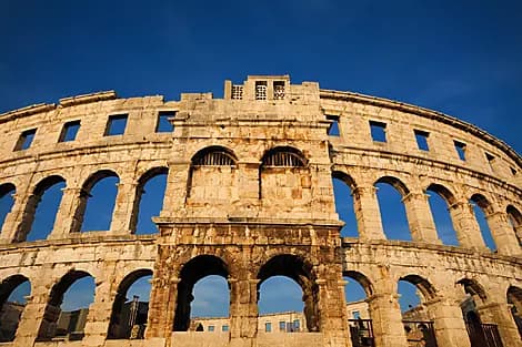 21 July 26 - Pula