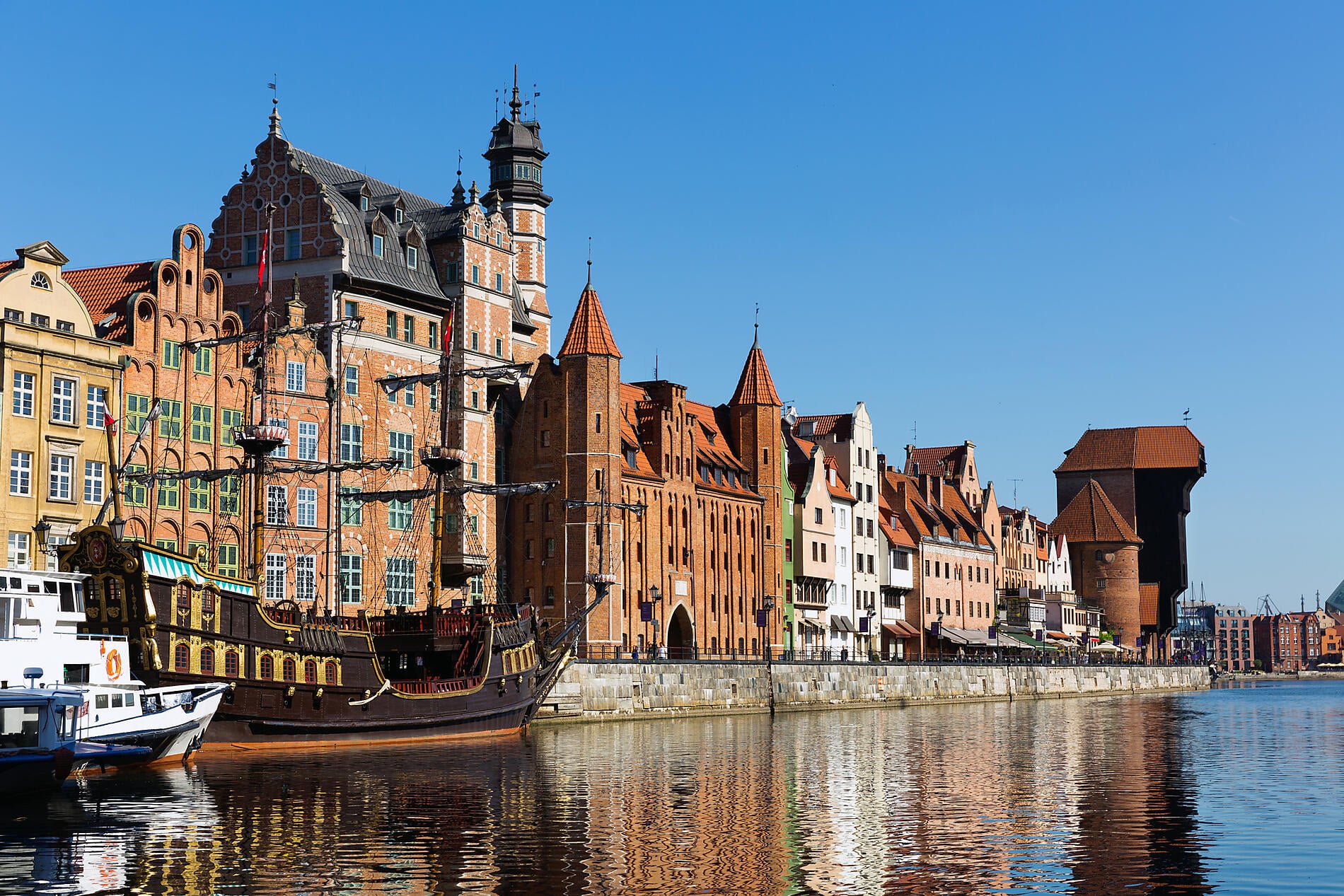 Iconic Capitals & Towns of the Baltic