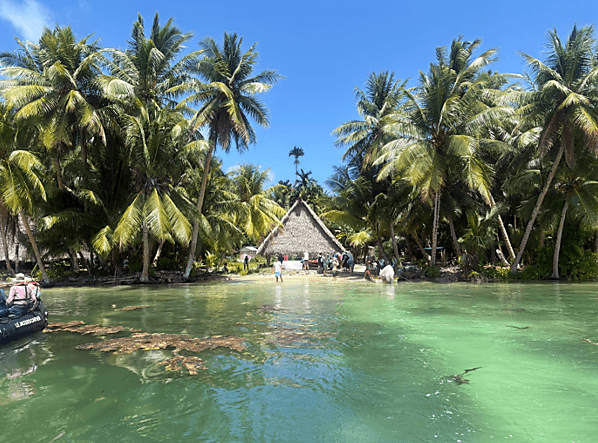 Photo Puluwat Atoll.png