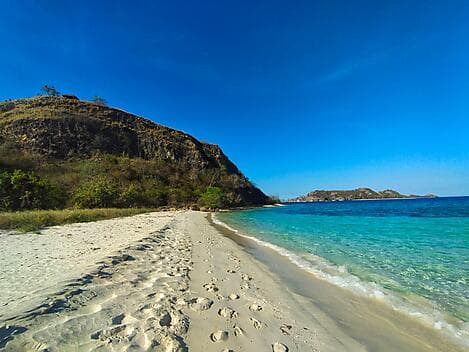 30 Nov 26 - 17 Islands Marine Park, Flores